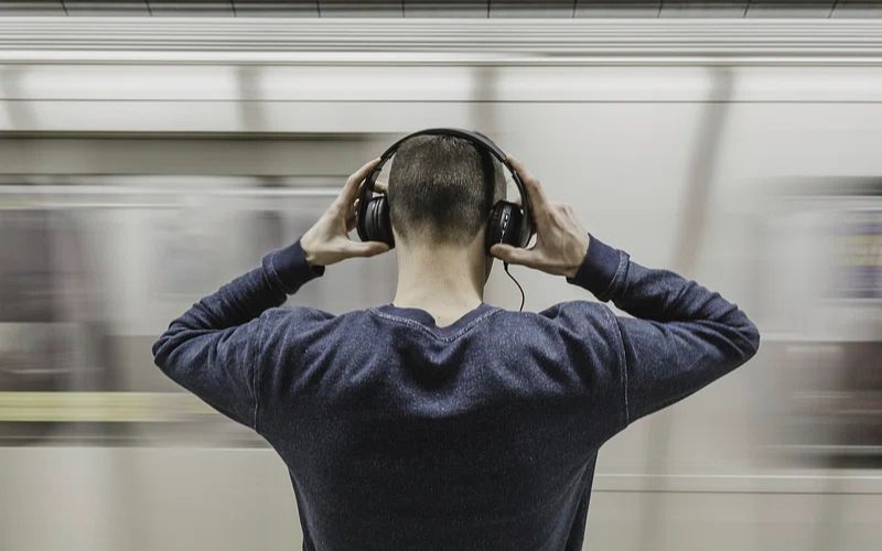 How Music Changes the Way We Remember