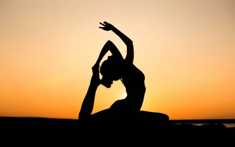 No Time, No Space? Here’s How to Build a Yoga Practice That Actually Fits Your Busy Life, June 2026